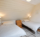 Schlafzimmer mit 2 Einzelbetten